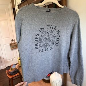 mountain hardwear crewneck